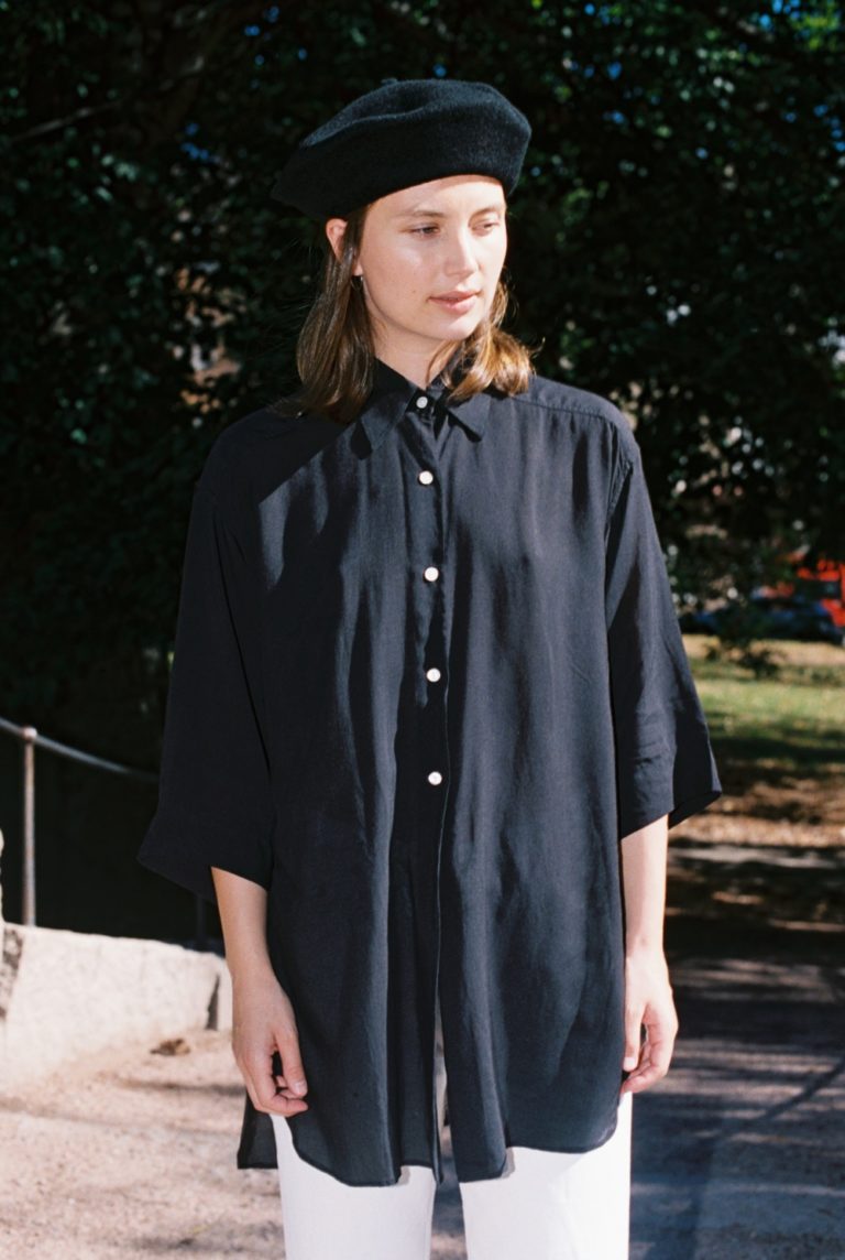 Mid Sleeve Shirt – Black