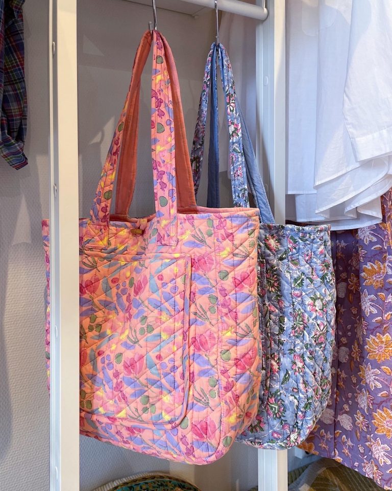Medium Quilted Bag – Pink Bloom