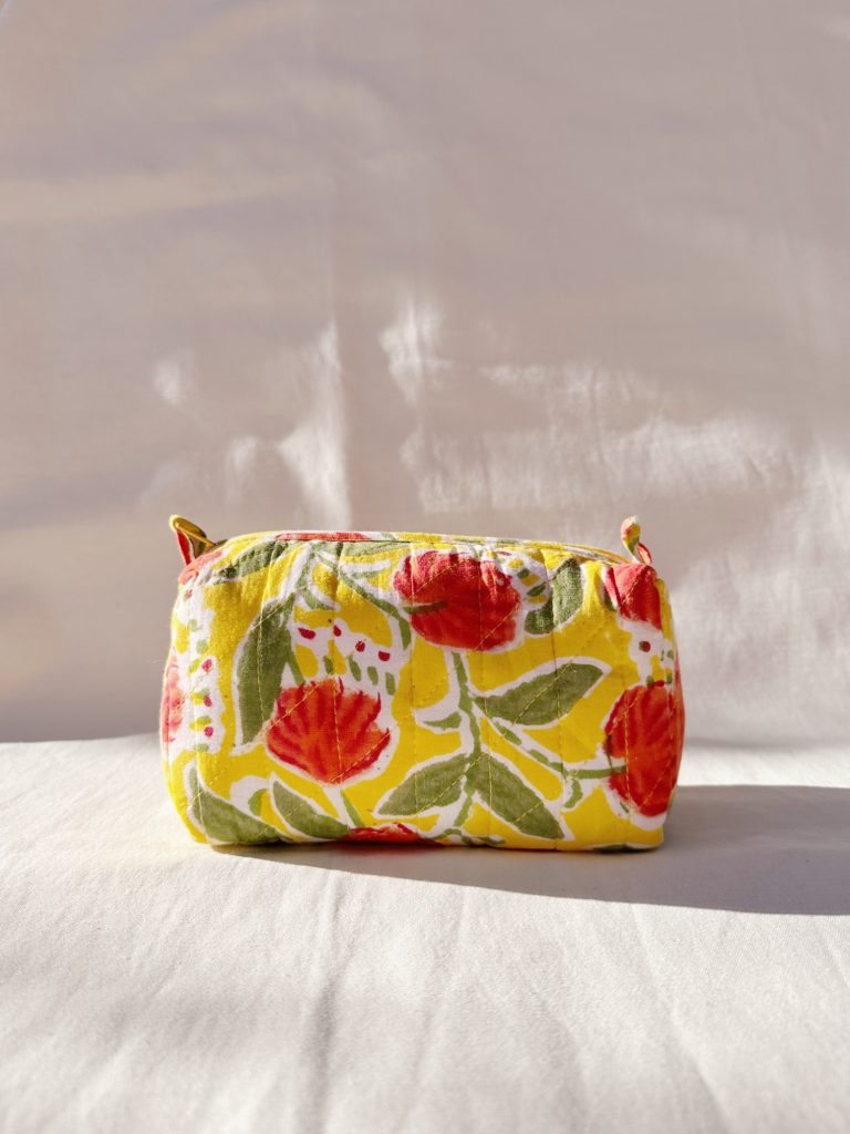 Quilted Cosmetic Bag – Red Dandelion