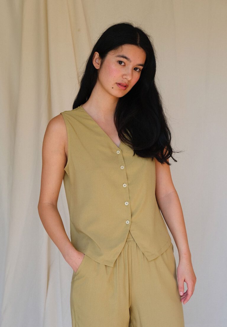 Soft Vest – Khaki