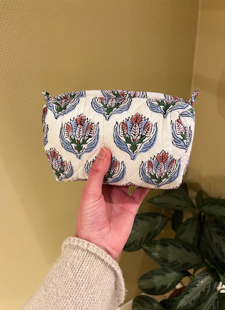 Quilted Cosmetic Bag – White Lotus