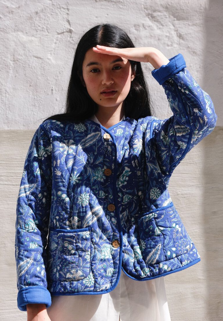 Short Quilted Jacket – Midnight Bluebell