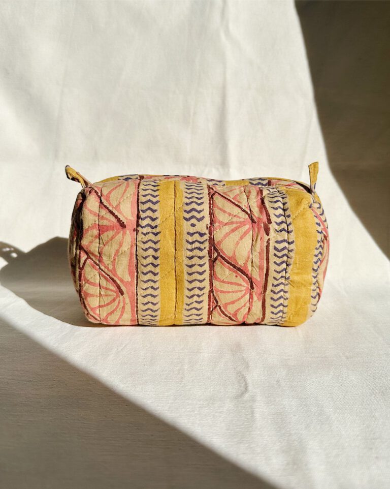 Quilted Cosmetic Bag – Soft Aquarelle