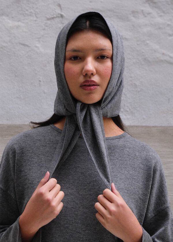 Triangle Scarf - Ash