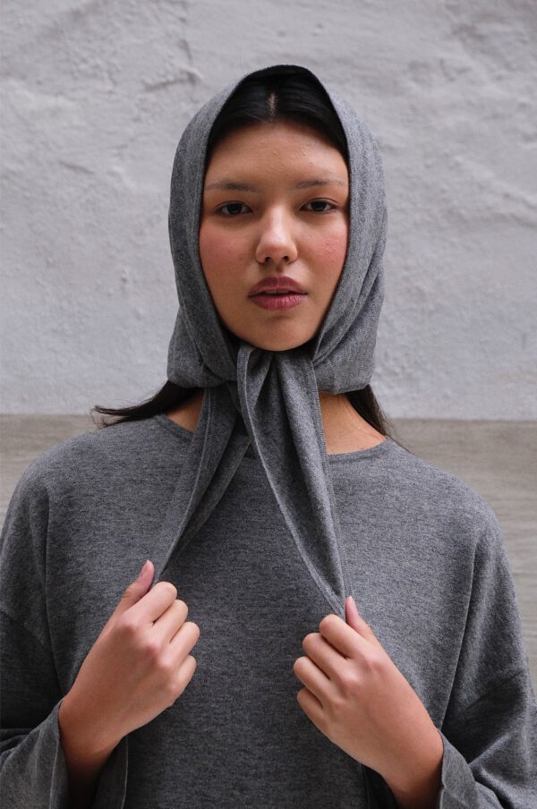 Triangle Scarf - Ash
