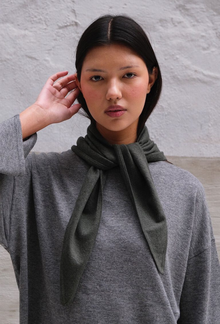 Triangle Scarf – Forest