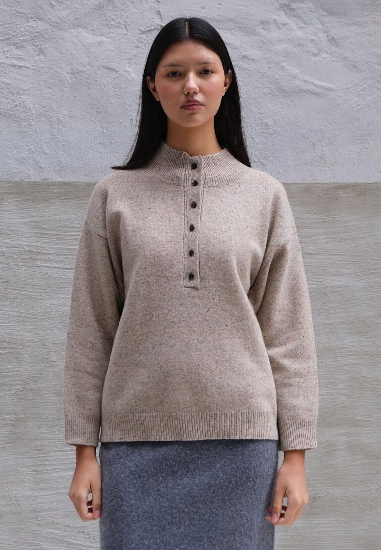 Button Funnel Neck – Sand