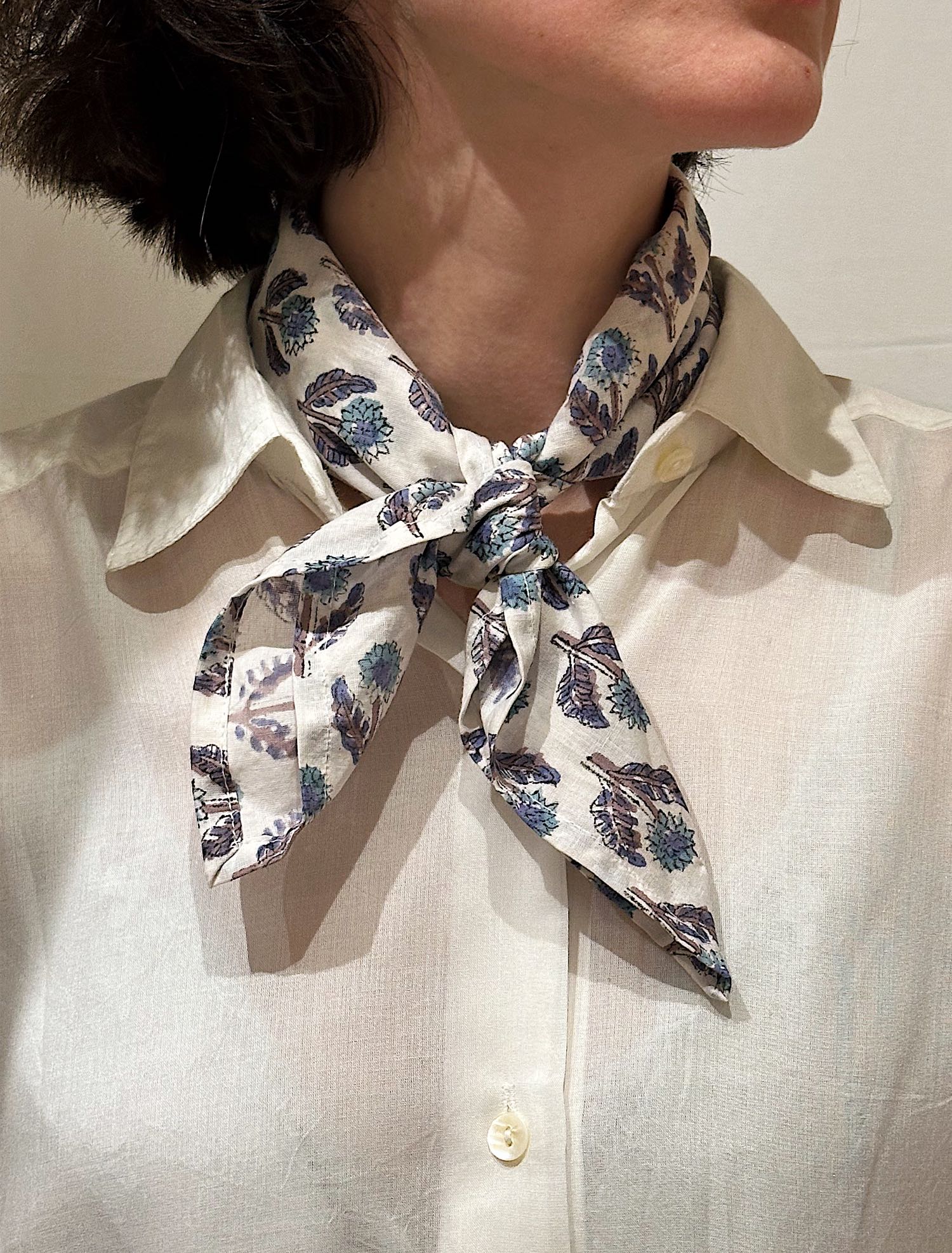 blue Handkerchief – Petite Blues