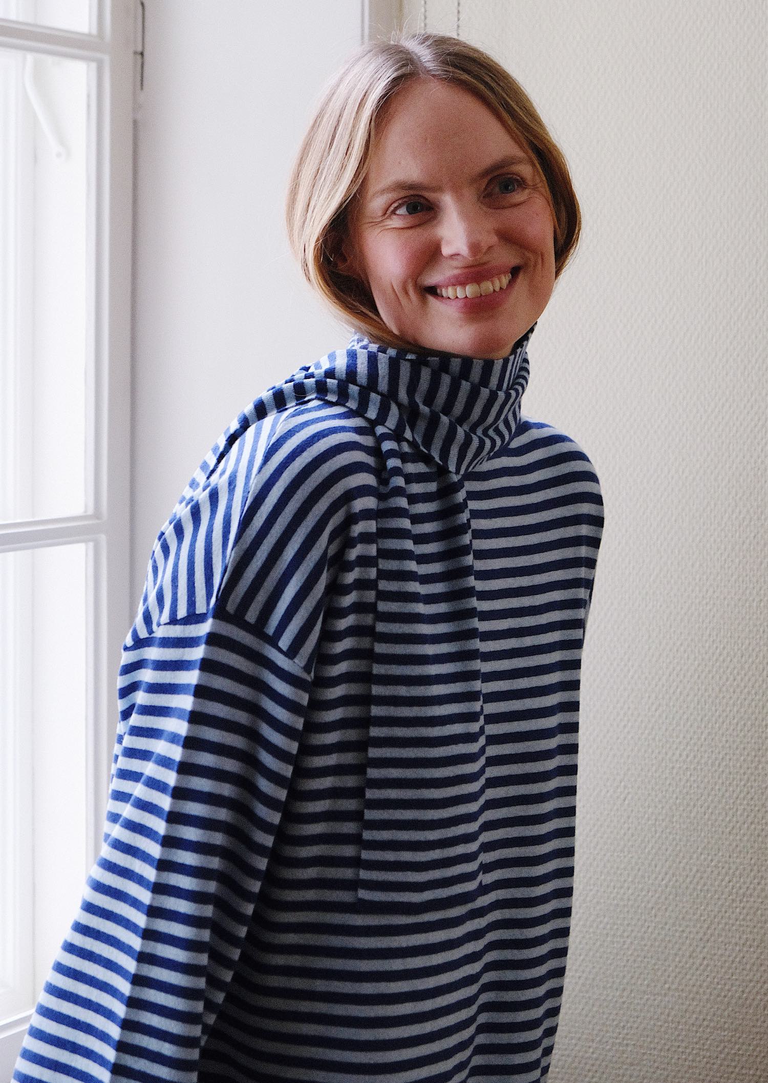 striped_scarf Fine Knit Scarf – Blue/ Sky