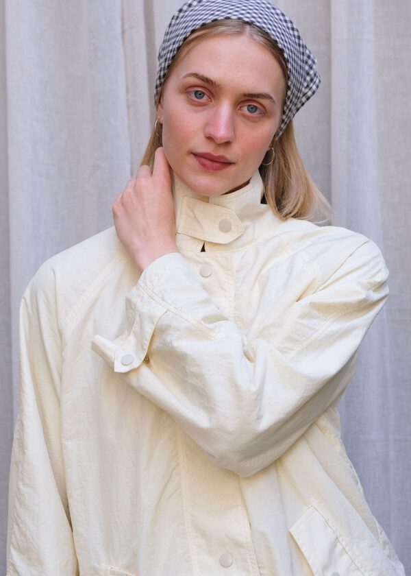 Windbreaker - Ivory