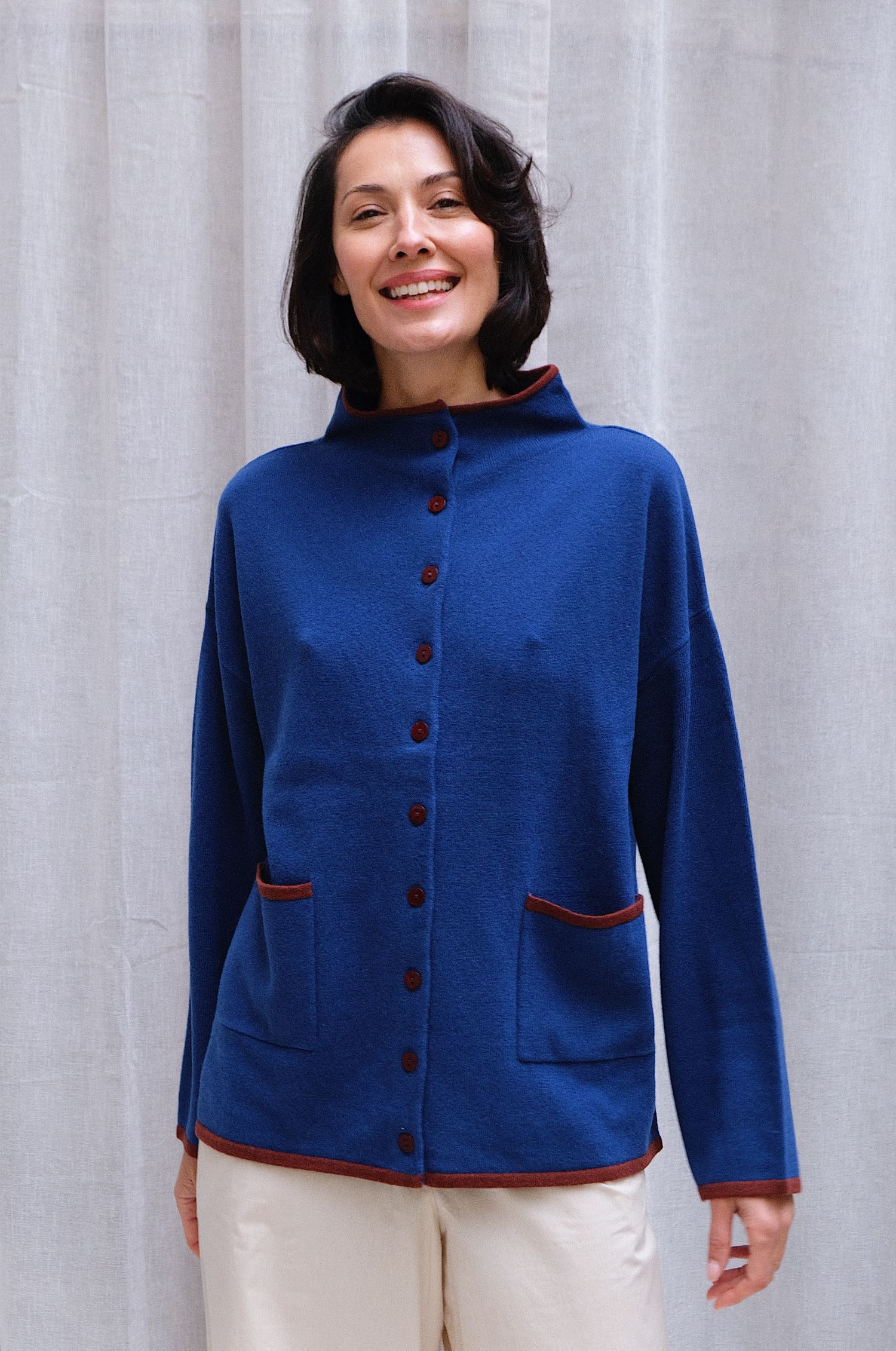 funnel_cardi Merino Funnelneck Cardi – Blue/ Henna